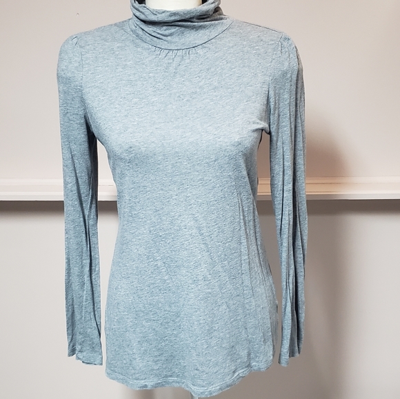 Gap turtleneck, light grey, size M - Picture 1 of 5